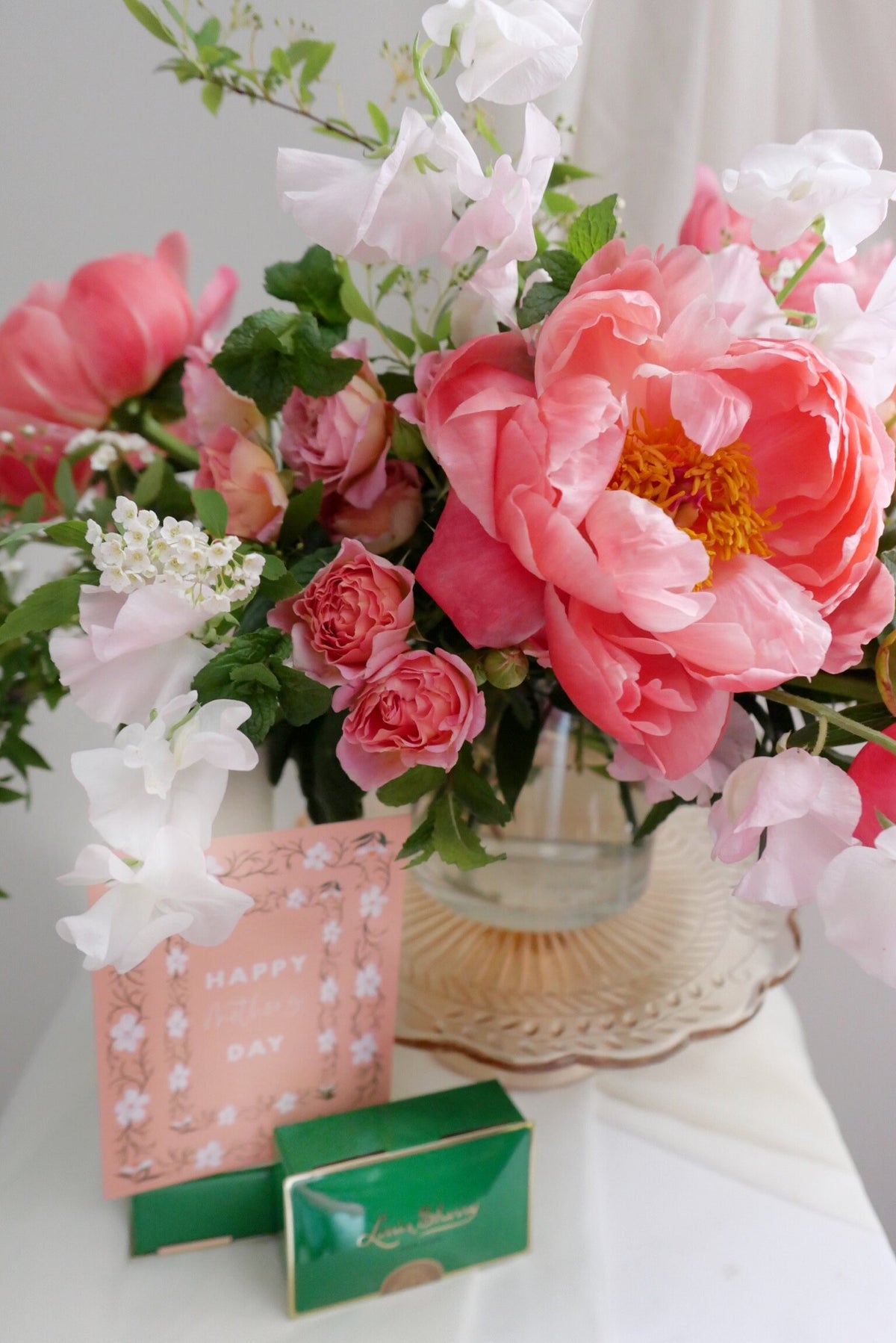 Table & Tulip