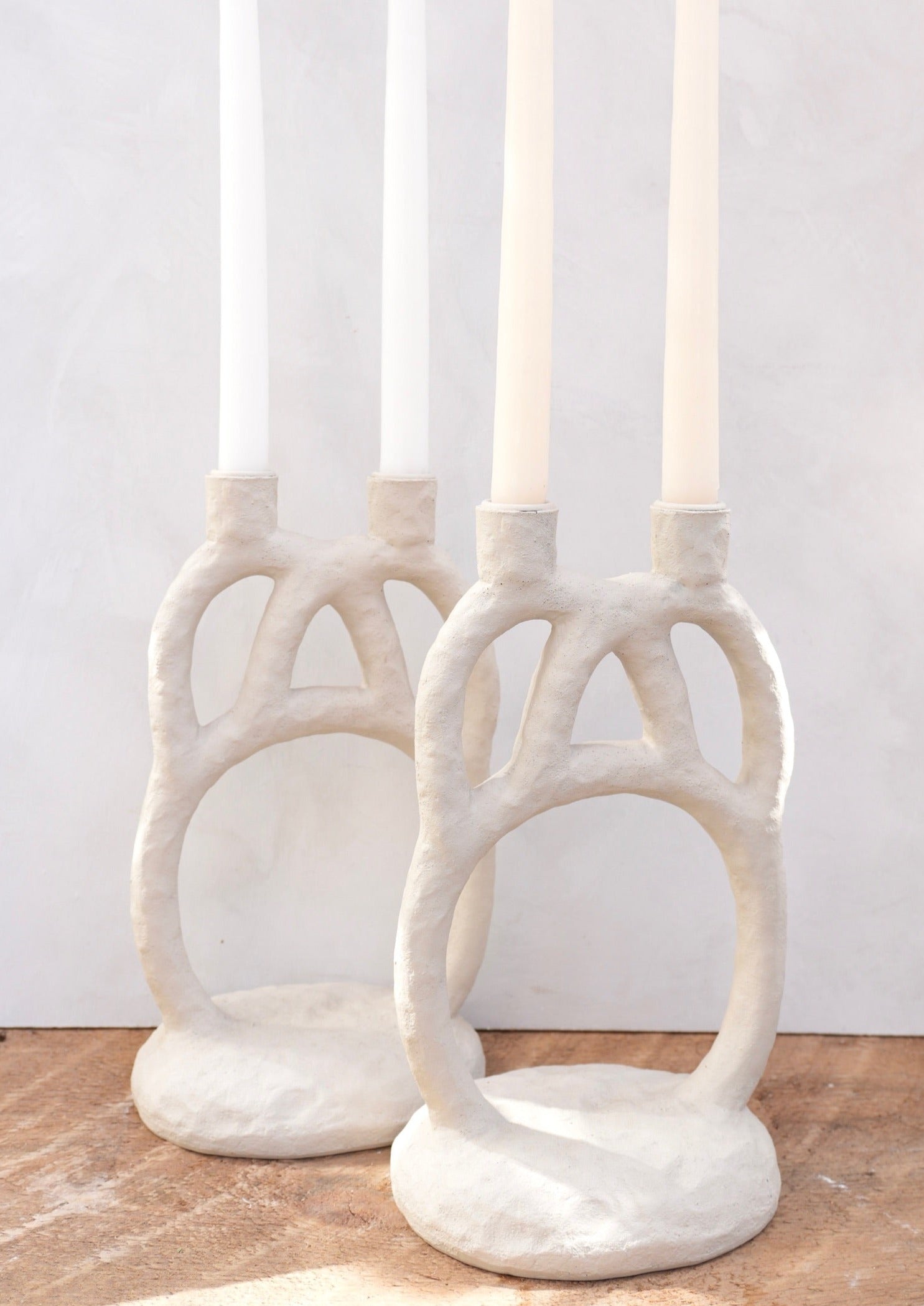 Double Candleholder、 Abstract Double Candle Holder – Table & Tulip
