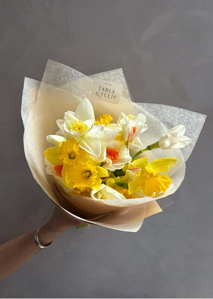 'Color-Burst' Narcissus Bouquet