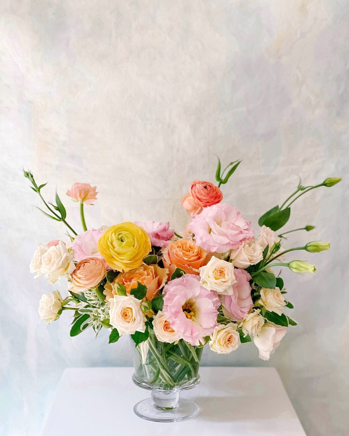 Monthly Subscription: Vase Arrangement